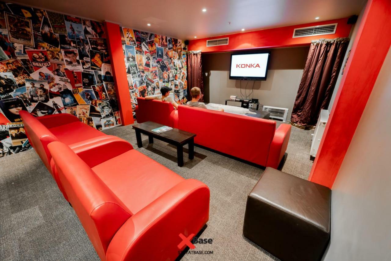 Base Wanaka Hostel ภายนอก รูปภาพ