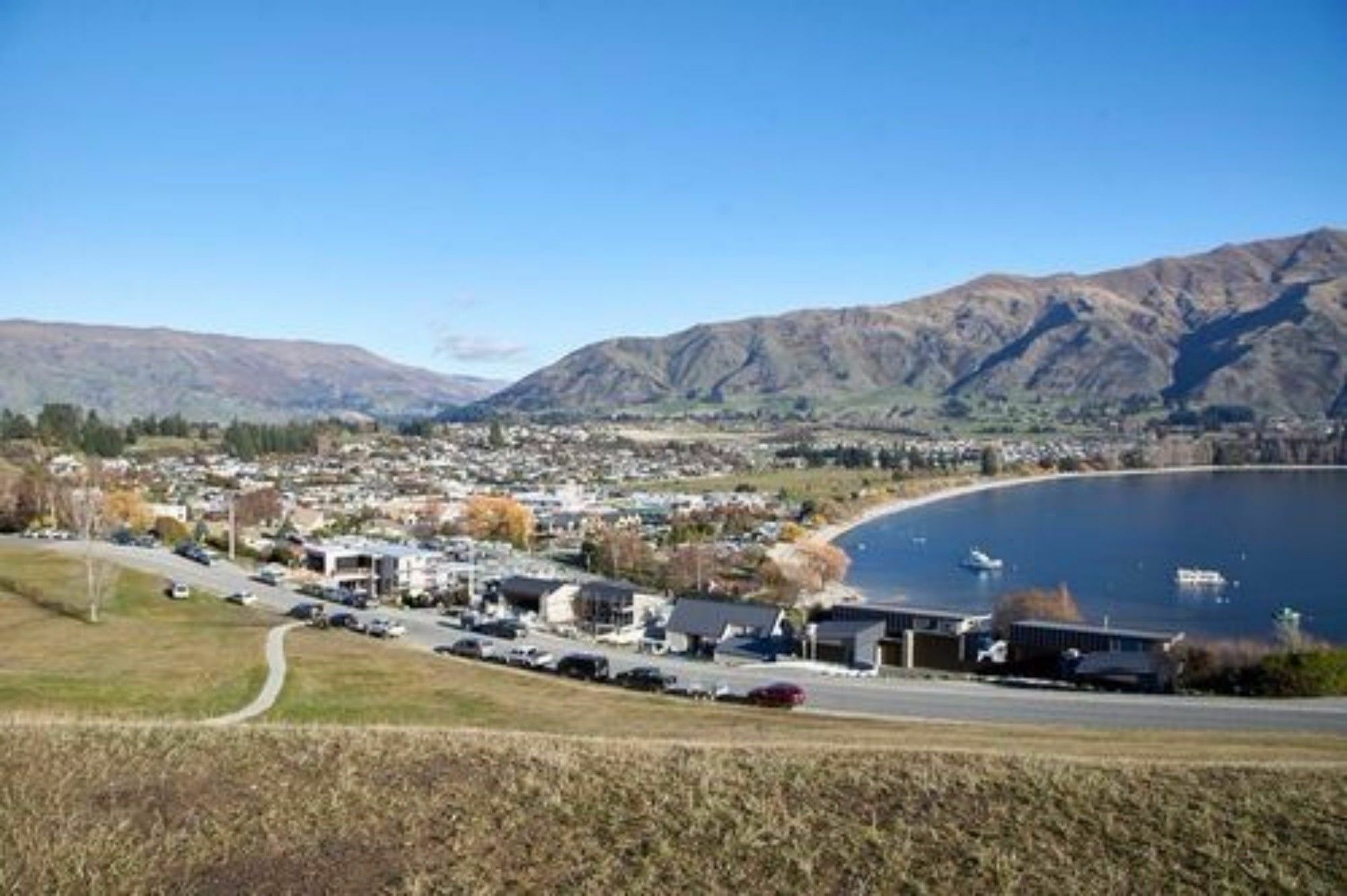 Base Wanaka Hostel ภายนอก รูปภาพ