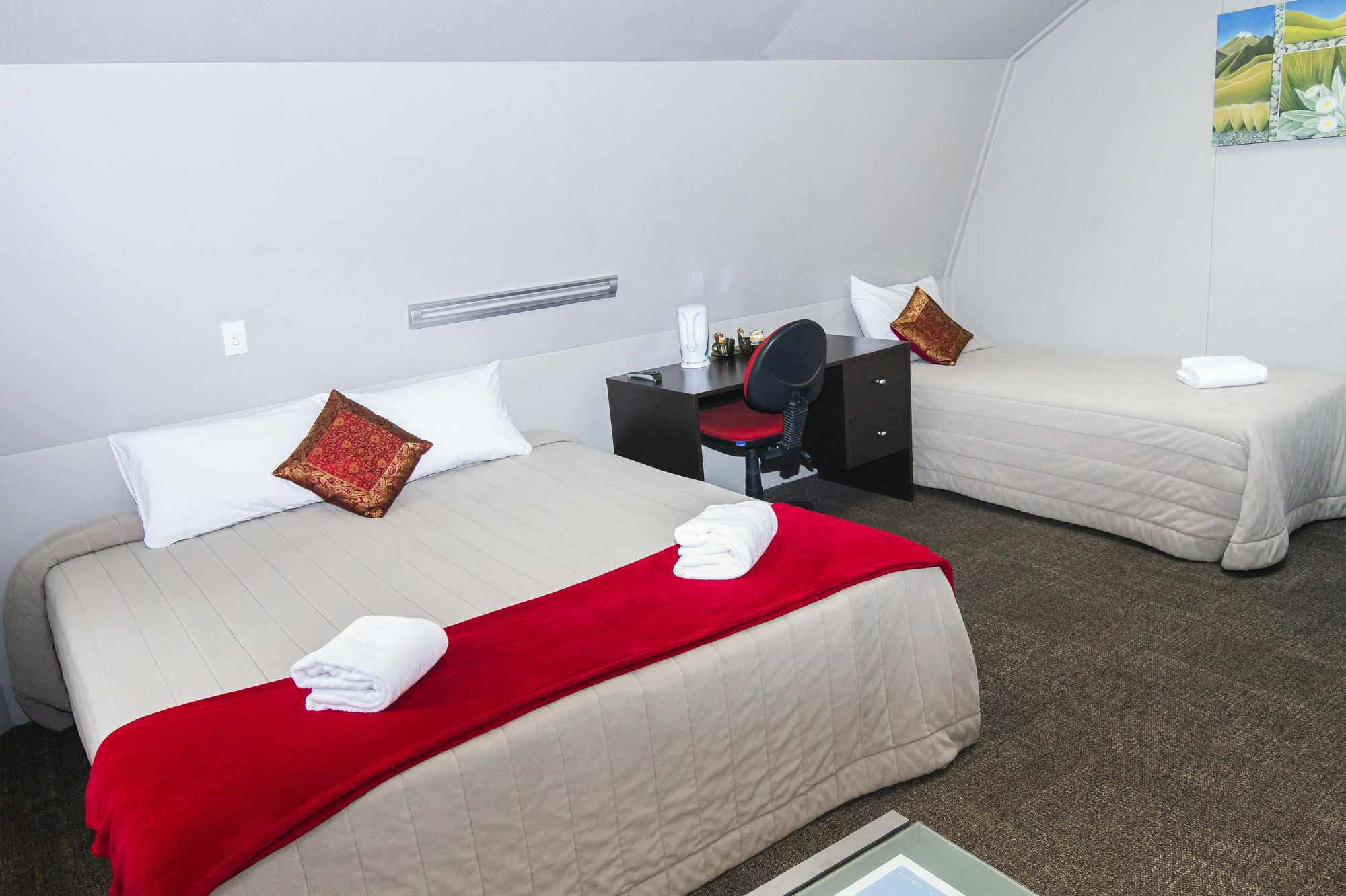 Base Wanaka Hostel ภายนอก รูปภาพ
